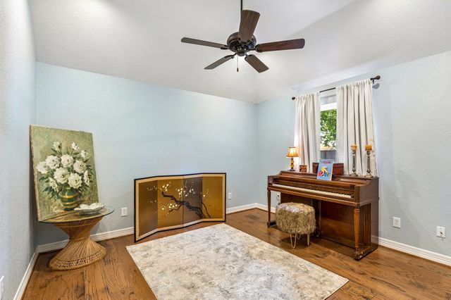 1000 Hidden Knoll Court, Southlake, TX 76092