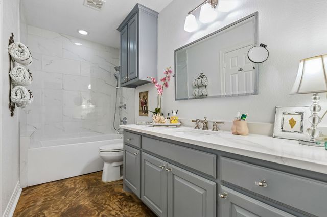 1000 Hidden Knoll Court, Southlake, TX 76092