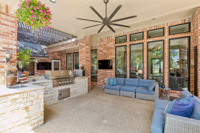 1000 Hidden Knoll Court, Southlake, TX 76092