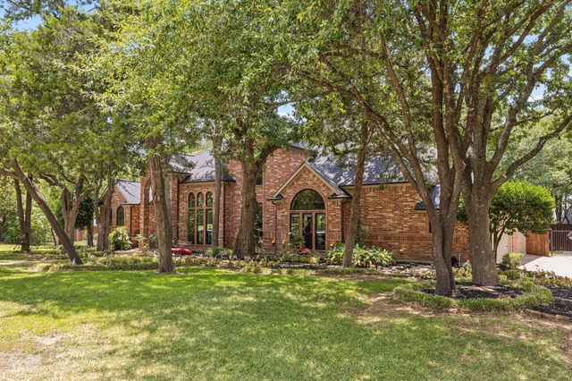 1000 Hidden Knoll Court, Southlake, TX 76092