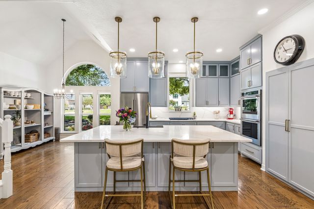 1000 Hidden Knoll Court, Southlake, TX 76092