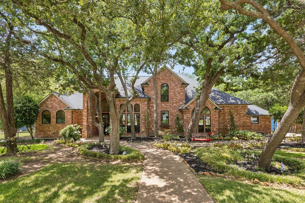 1000 Hidden Knoll Court, Southlake, TX 76092