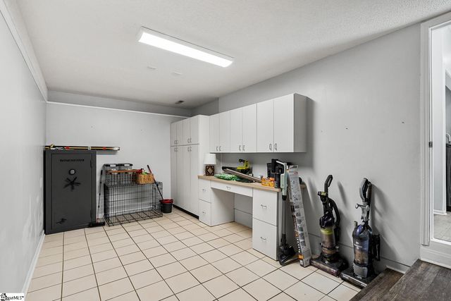 162 Cleveland Road, Honea Path, SC 29654