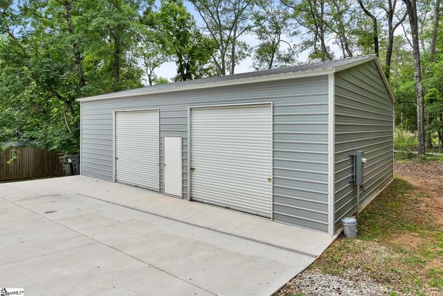 162 Cleveland Road, Honea Path, SC 29654