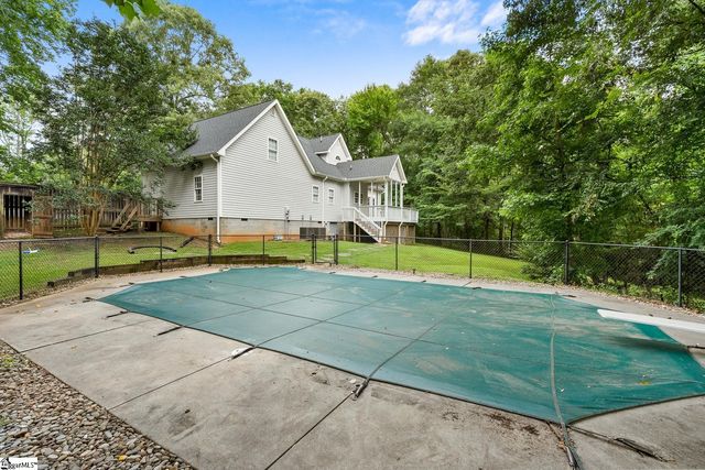 162 Cleveland Road, Honea Path, SC 29654