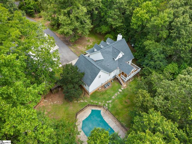162 Cleveland Road, Honea Path, SC 29654