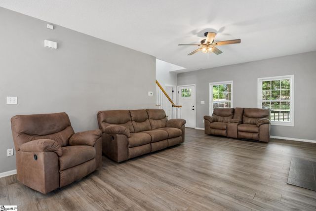 162 Cleveland Road, Honea Path, SC 29654