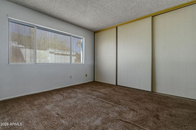 9024 N 51st Lane, Glendale, AZ 85302