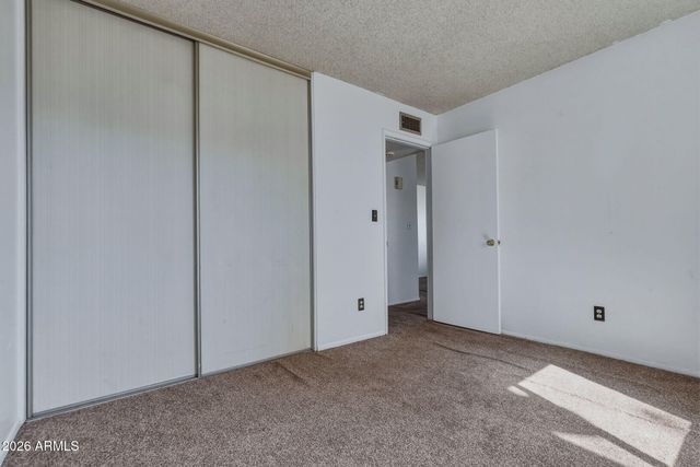 9024 N 51st Lane, Glendale, AZ 85302