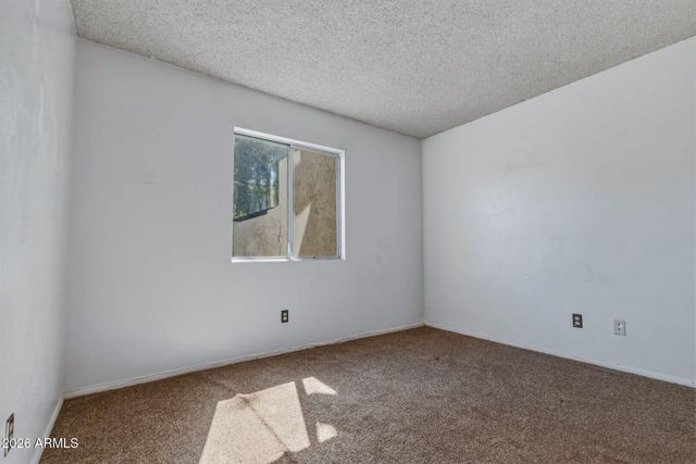 9024 N 51st Lane, Glendale, AZ 85302