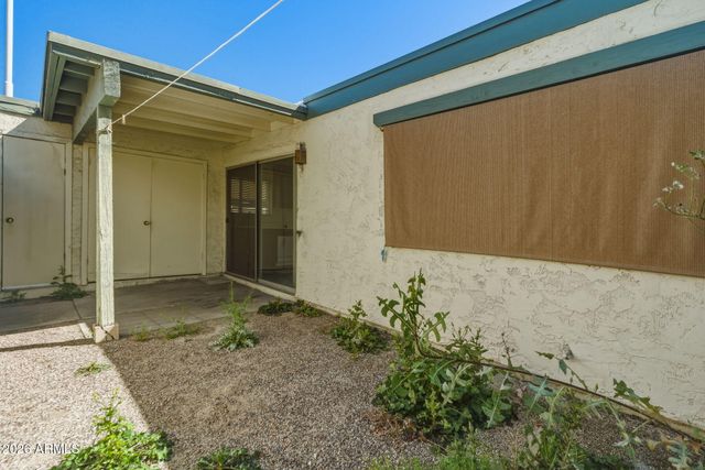 9024 N 51st Lane, Glendale, AZ 85302