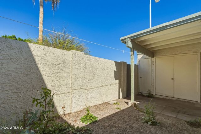 9024 N 51st Lane, Glendale, AZ 85302