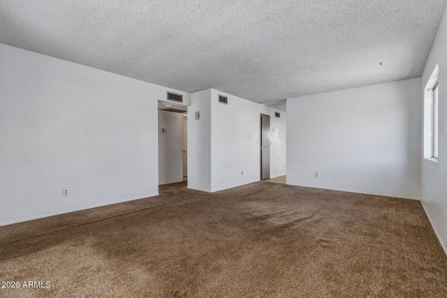 9024 N 51st Lane, Glendale, AZ 85302