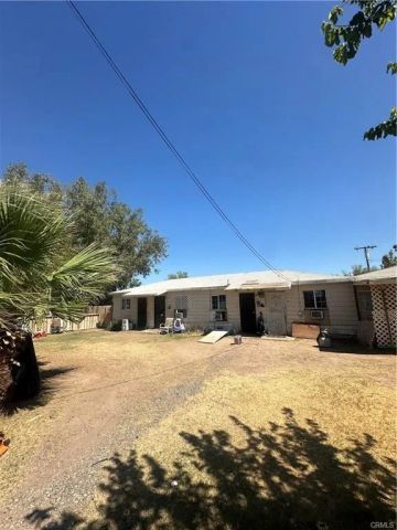 909 W Barnard Street, Blythe, CA 92225