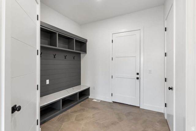 277 E BENNETT LN, Saratoga Springs, UT 84045
