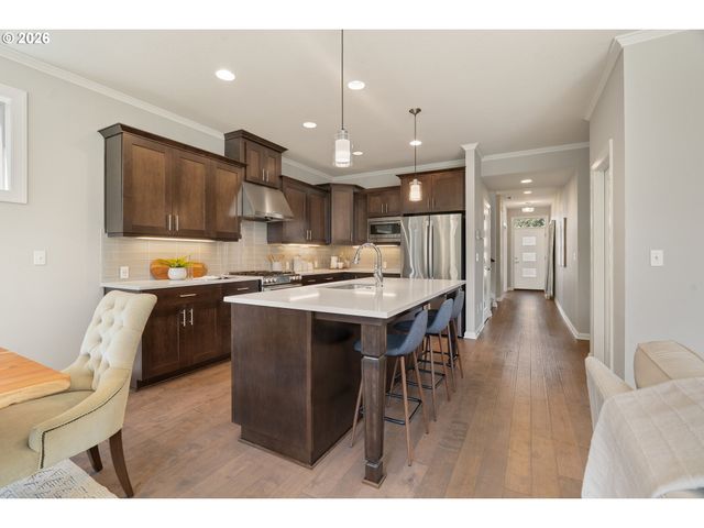 4626 Ne Rodney Ave, Portland, OR 97211