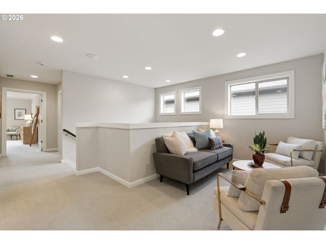 4626 Ne Rodney Ave, Portland, OR 97211