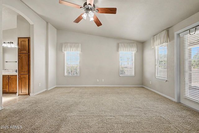 3301 S GOLDFIELD Road 4045, Apache Junction, AZ 85119