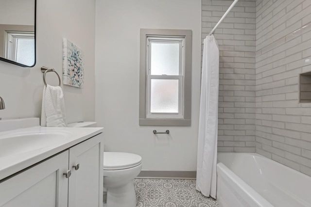 5615 W Burleigh STREET, Milwaukee, WI 53210