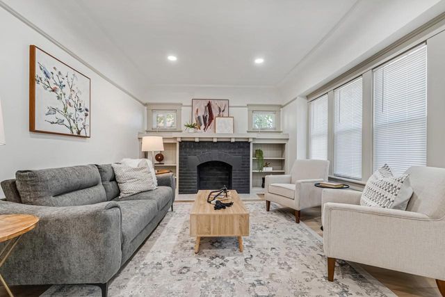 5615 W Burleigh STREET, Milwaukee, WI 53210