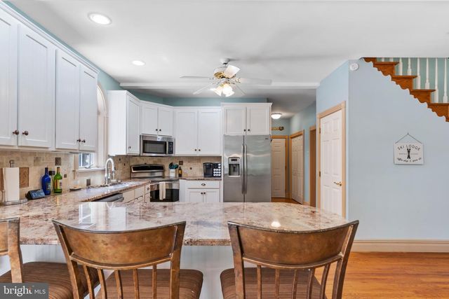 176 RICHLAND RD, Carlisle, PA 17015