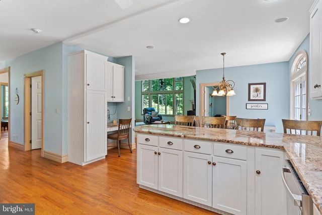 176 RICHLAND RD, Carlisle, PA 17015