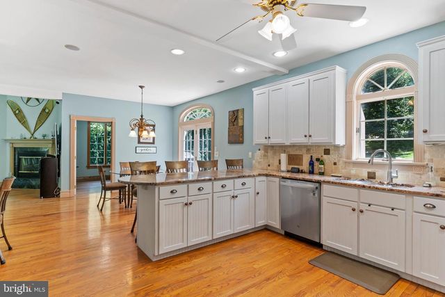 176 RICHLAND RD, Carlisle, PA 17015