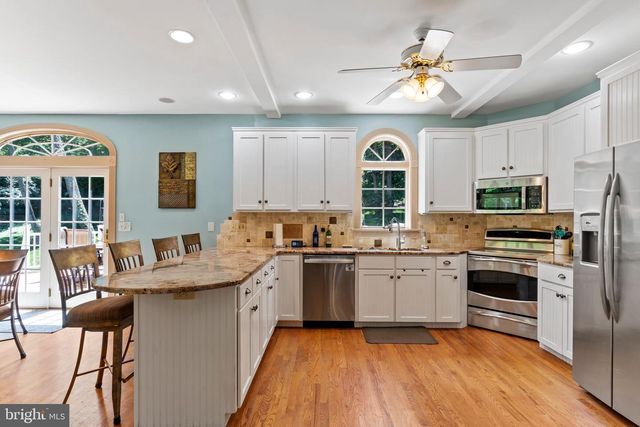 176 RICHLAND RD, Carlisle, PA 17015