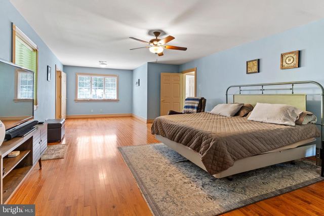 176 RICHLAND RD, Carlisle, PA 17015