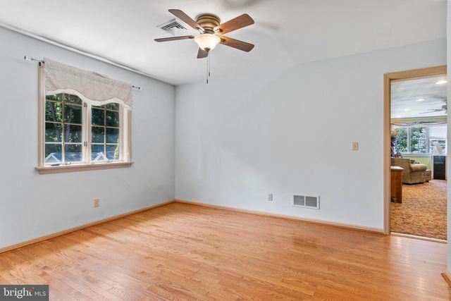 176 RICHLAND RD, Carlisle, PA 17015