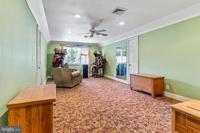 176 RICHLAND RD, Carlisle, PA 17015