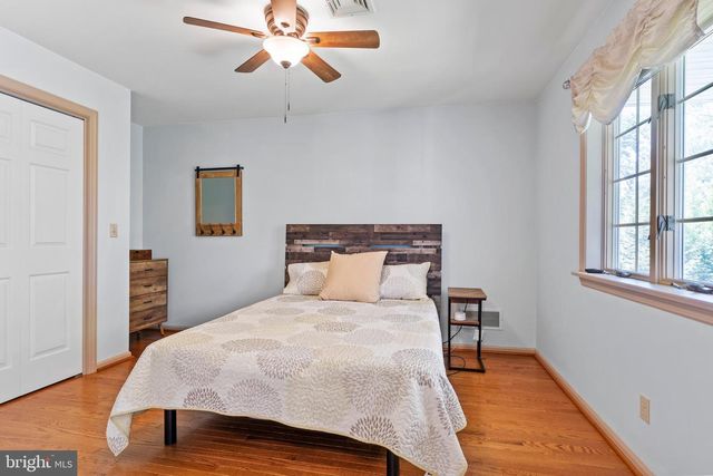 176 RICHLAND RD, Carlisle, PA 17015