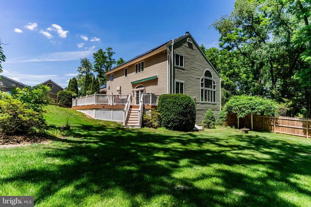 176 RICHLAND RD, Carlisle, PA 17015