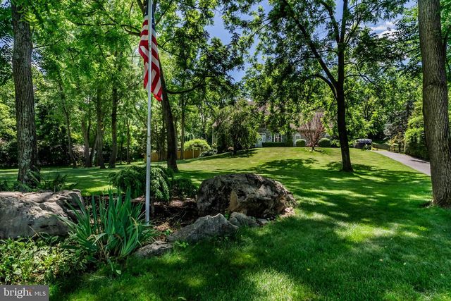 176 RICHLAND RD, Carlisle, PA 17015
