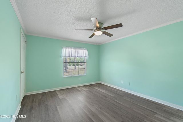 2175 Stanley Road SW, Supply, NC 28462