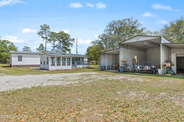 2175 Stanley Road SW, Supply, NC 28462