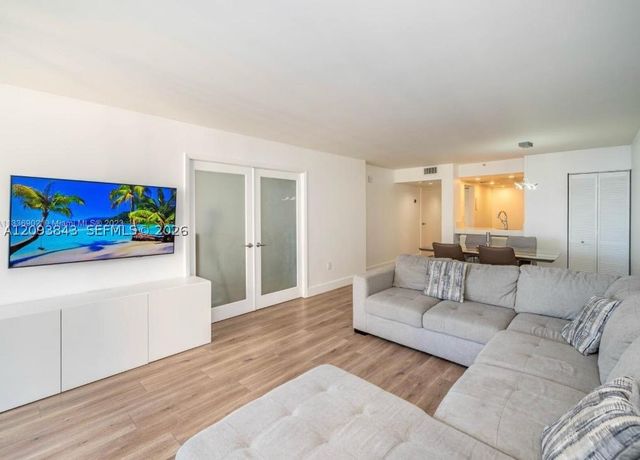 555 NE 15th St 26E, Miami, FL 33132