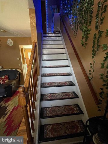 250 HEATHERWOOD DR, Ephrata, PA 17522