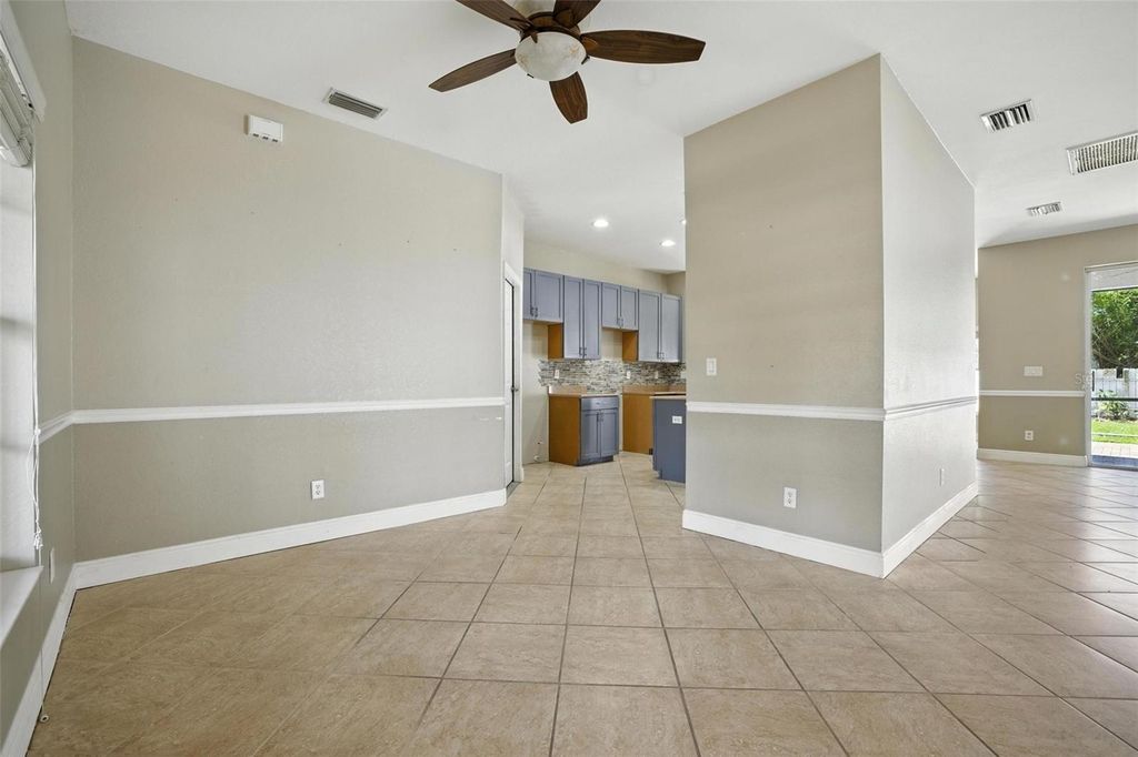 Image 2 of property listing at 9010 GLADIOLUS PRESERVE CIRCLE, Fort Myers, FL 33908