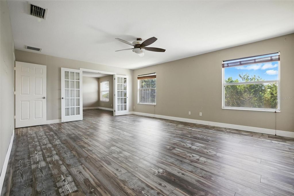 Image 15 of property listing at 9010 GLADIOLUS PRESERVE CIRCLE, Fort Myers, FL 33908