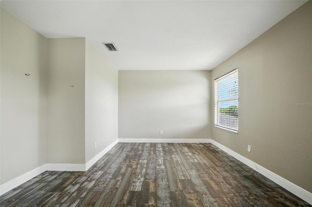 Image 16 of property listing at 9010 GLADIOLUS PRESERVE CIRCLE, Fort Myers, FL 33908