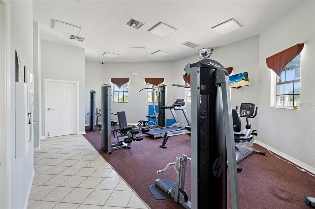 Image 34 of property listing at 9010 GLADIOLUS PRESERVE CIRCLE, Fort Myers, FL 33908
