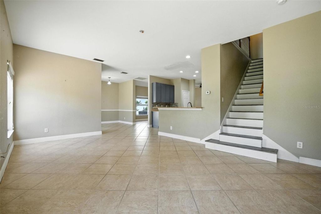 Image 8 of property listing at 9010 GLADIOLUS PRESERVE CIRCLE, Fort Myers, FL 33908