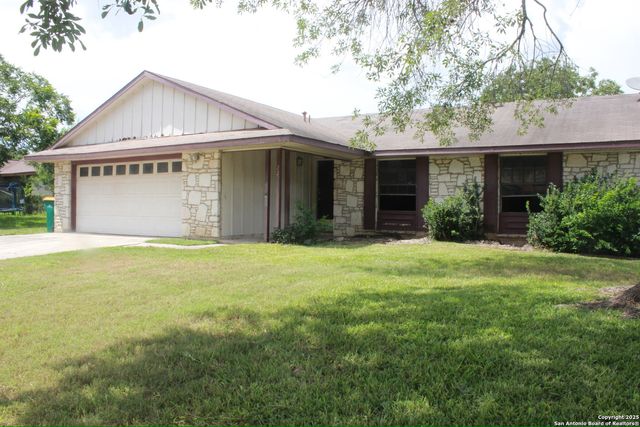 222 Kerry Brook, Converse, TX 78109