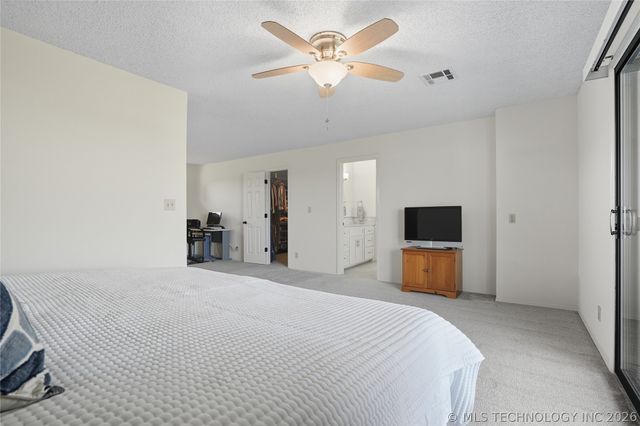 13542 N 155th East Avenue, Collinsville, OK 74021