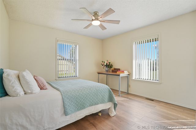 13542 N 155th East Avenue, Collinsville, OK 74021