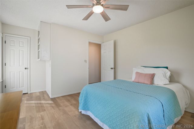 13542 N 155th East Avenue, Collinsville, OK 74021