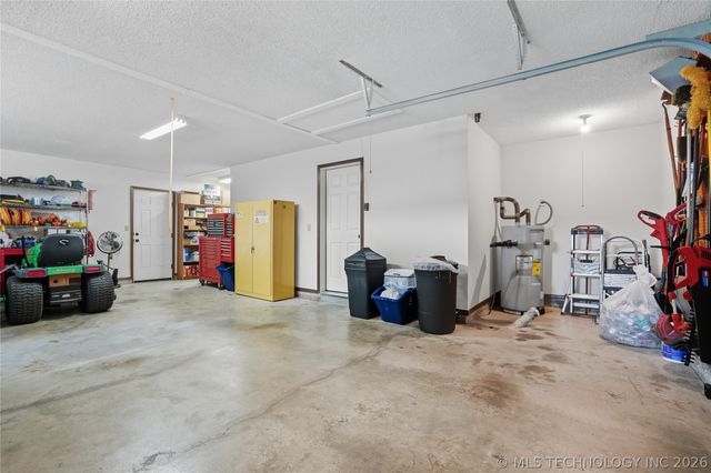 13542 N 155th East Avenue, Collinsville, OK 74021