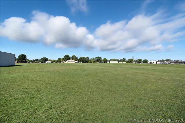 13542 N 155th East Avenue, Collinsville, OK 74021