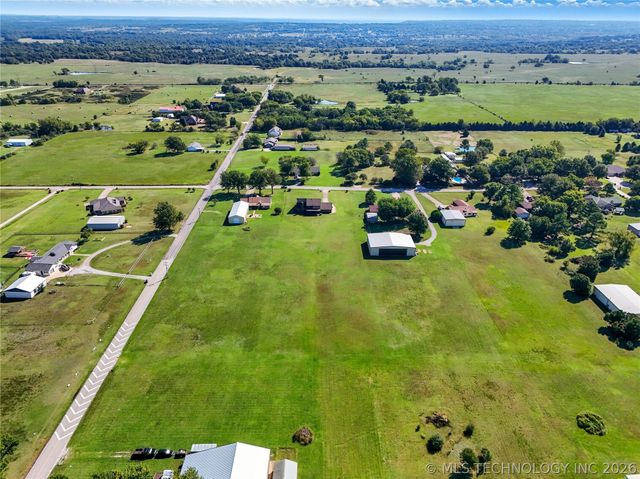 13542 N 155th East Avenue, Collinsville, OK 74021